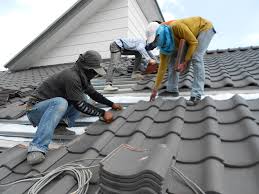 Best Roof Installation  in Farmingville, NY